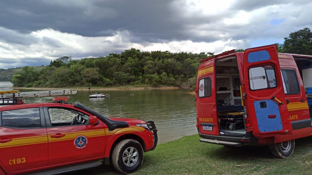 Vítima estava nadando com um grupo de amigos quando não foi mais vista