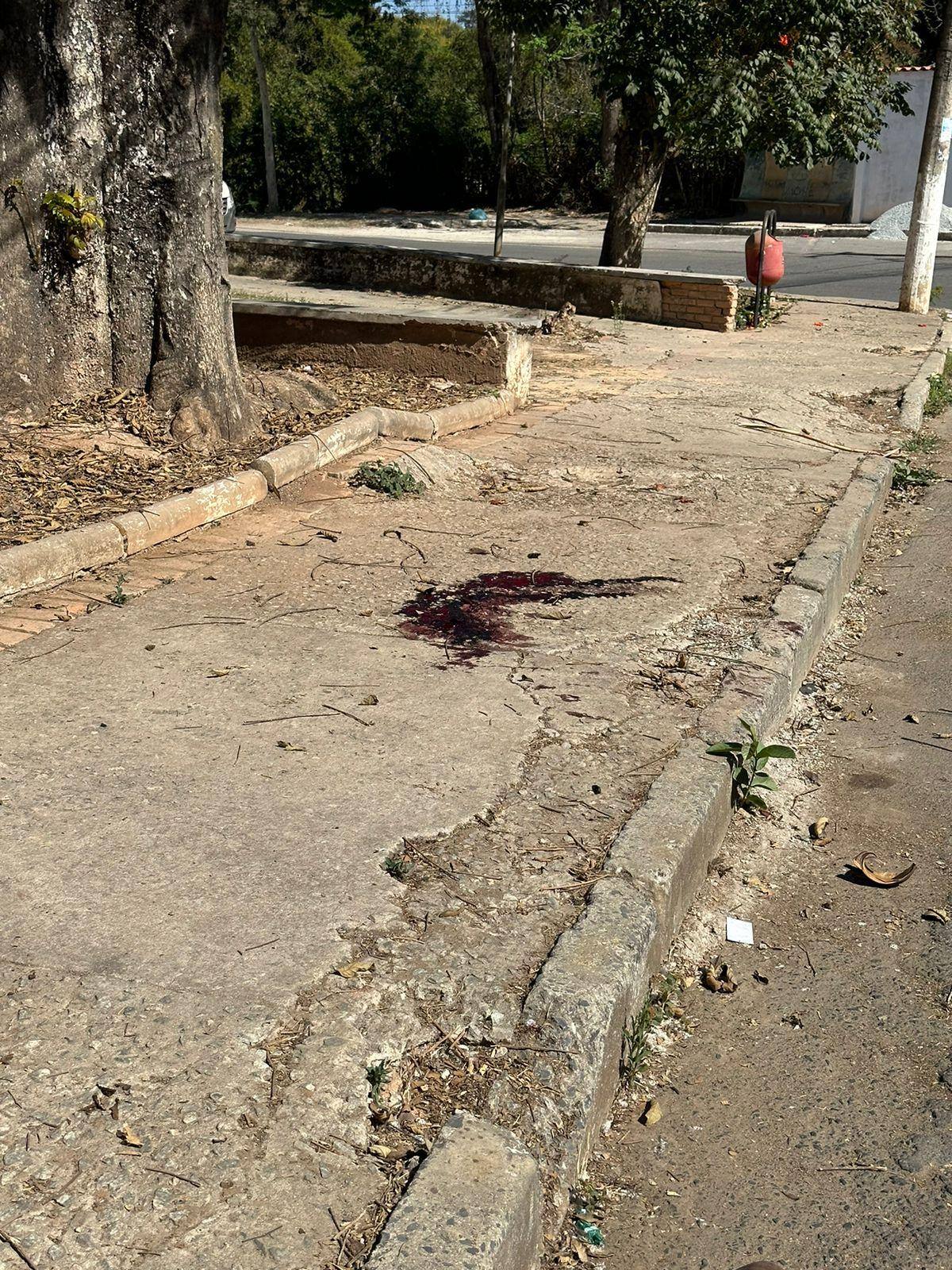 Crime aconteceu na madrugada deste sábado (19), na Colônia Santa Isabel, em Betim
