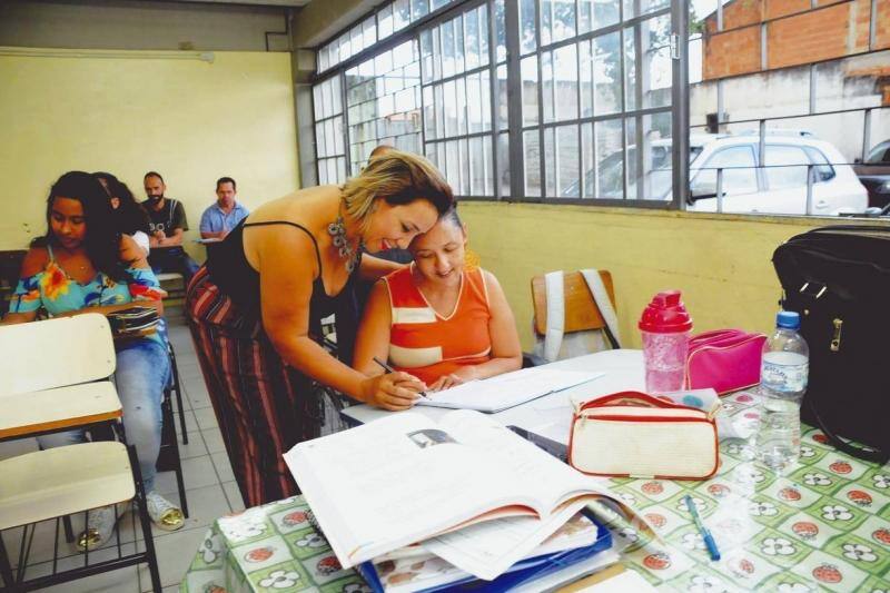 Educação de Jovens e Adultos (EJA).