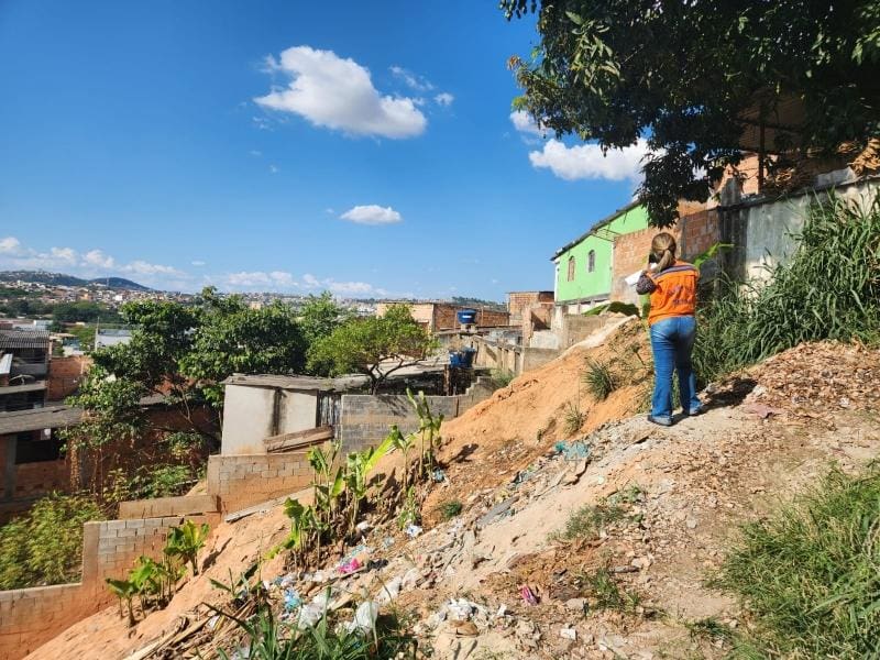 O Plano de Contingência, elaborado pela Defesa Civil, tem foco voltado para a redução dos riscos, dos impactos e das perdas que podem acometer os moradores de Betim