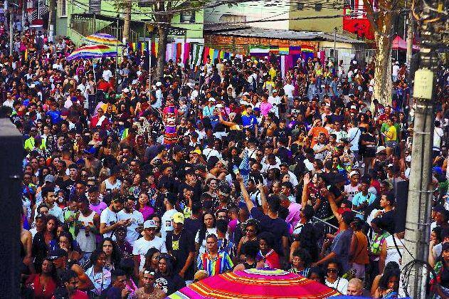 Parada LGBTQIAPN+ está marcada pra ocorrer em 31 de julho