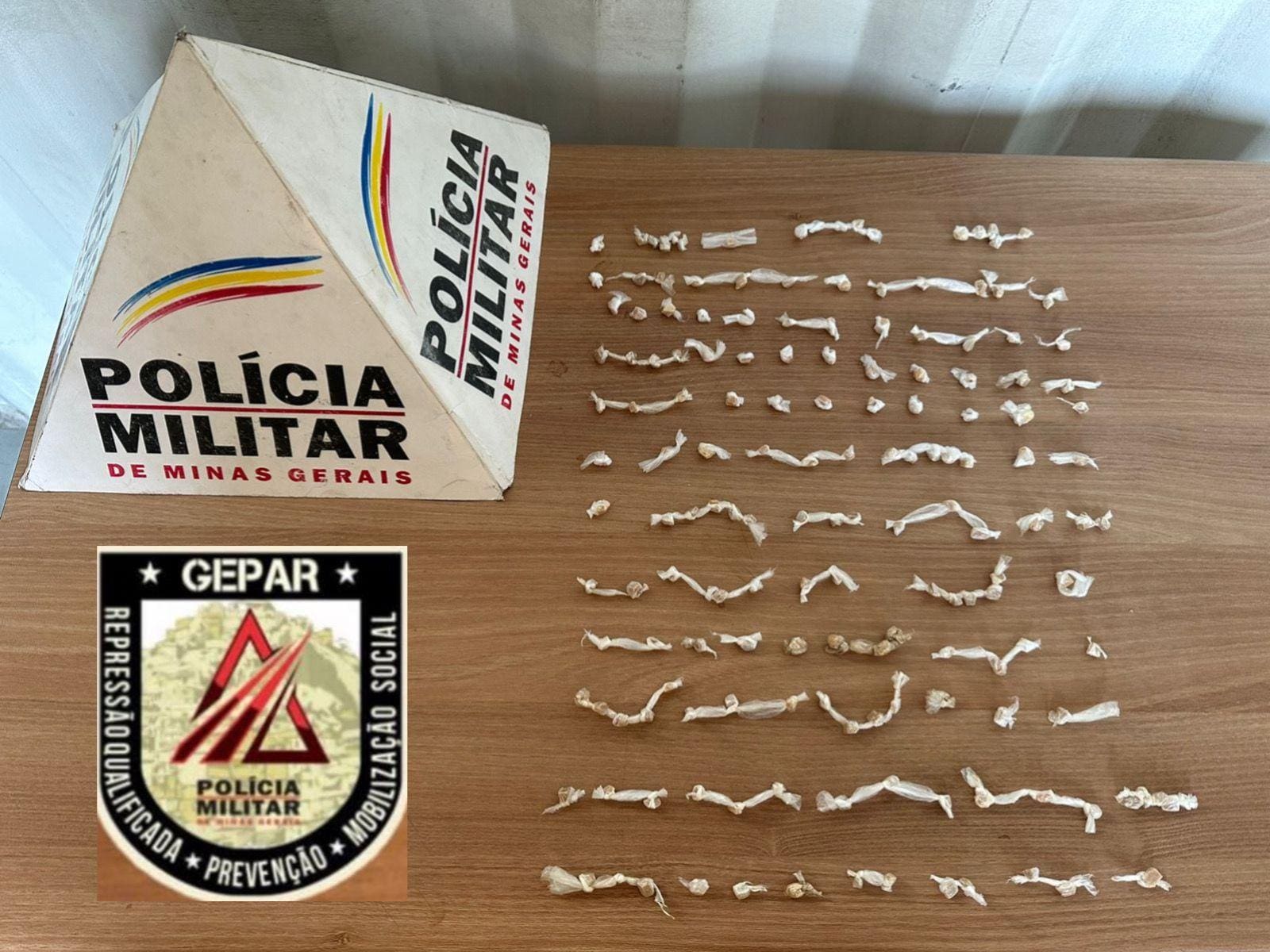 PMs contaram que o casal confessou que estava na região para vender drogas