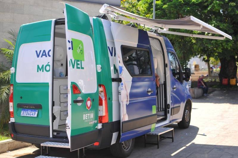 Posto-volante de vacinação é uma alternativa para quem tem dificuldade para ir até uma Unidade Básica de Saúde