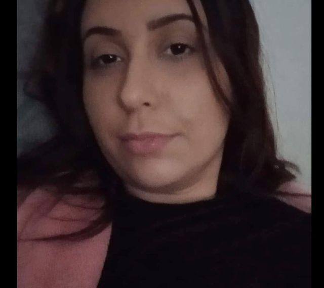 Quem tiver informações sobre a jovem pode entrar em contato pelo telefone (31) 97566-7570
