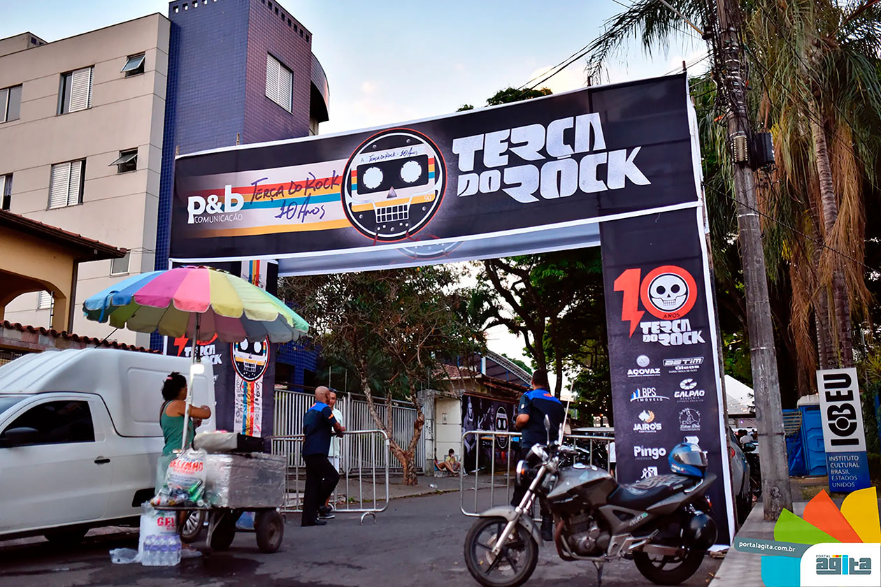 No dia 20 de setembro, a Rua Espanha, no bairro Horto, recebe a comemoração de 12 anos da Terça do Rock, das 11h às 22h