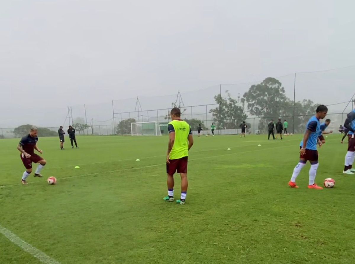América e Betim promoveram jogo-treino neste domingo no CT Lanna Drumond