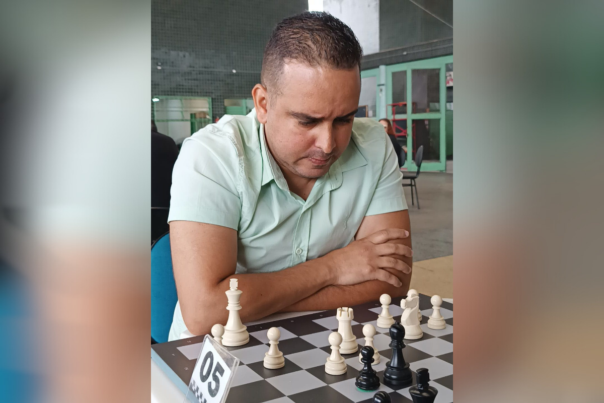 Cássio Maia venceu quatro partidas e empatou uma