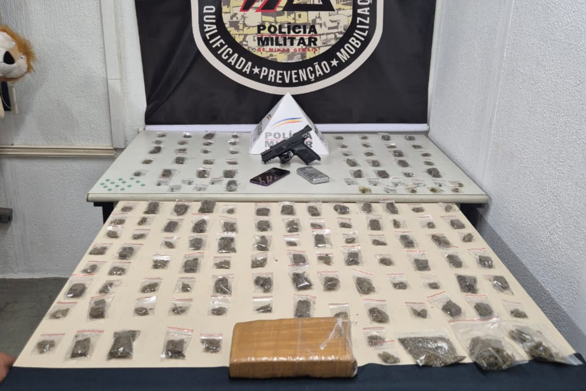 Materiais localizados pelos policiais militares
