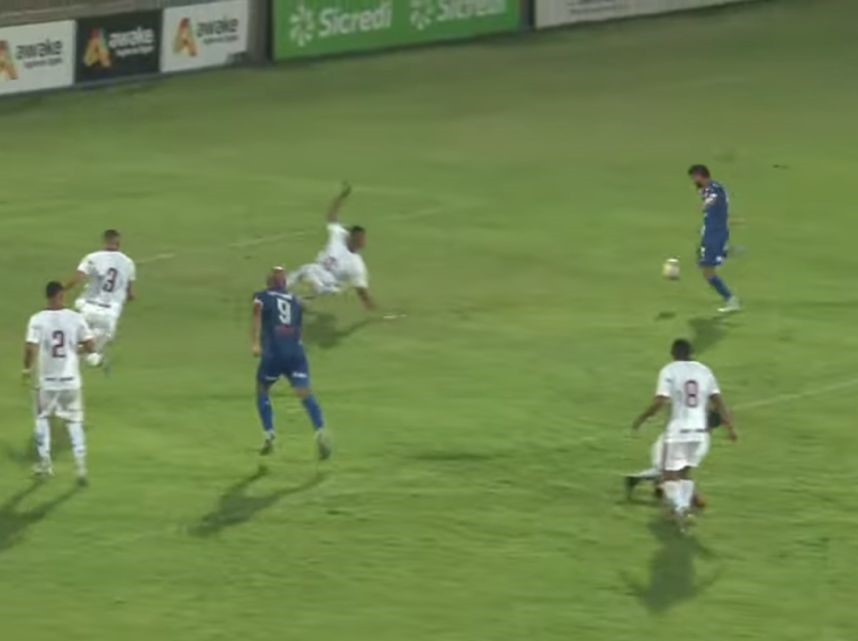 Gleisinho abriu o placar para o Betim Futebol na segunda etapa