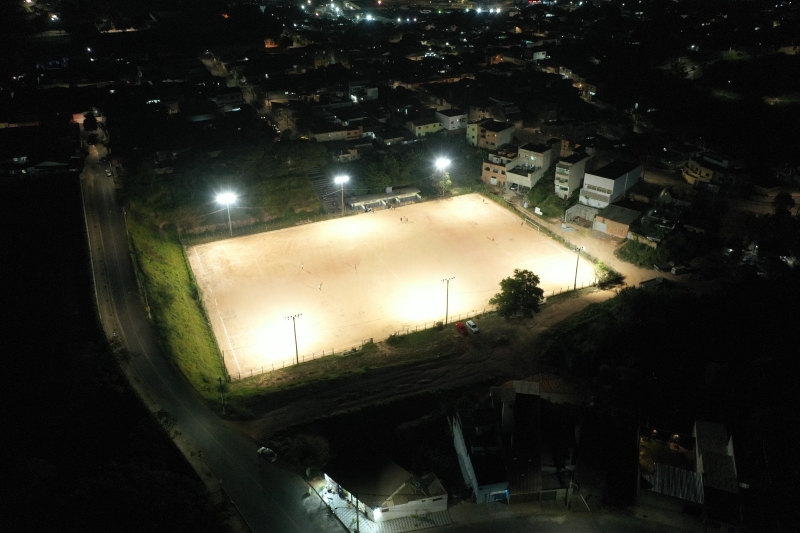 Campo de futebol do Petrópolis é usado pela comunidade há décadas