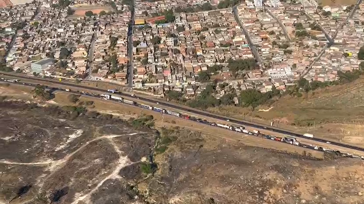Não há previsão para liberação da via