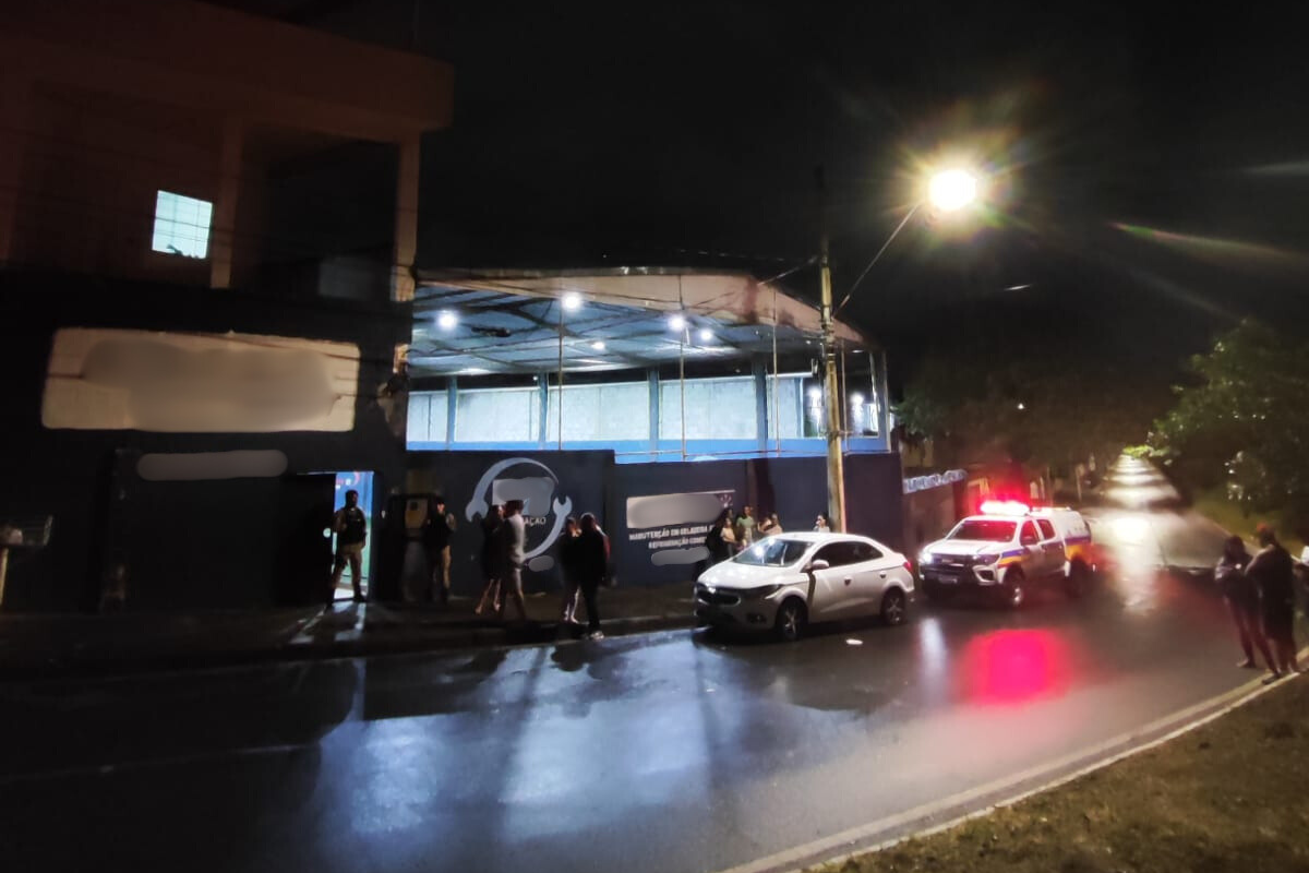 Crime aconteceu por volta das 22h na avenida Porto Alegre