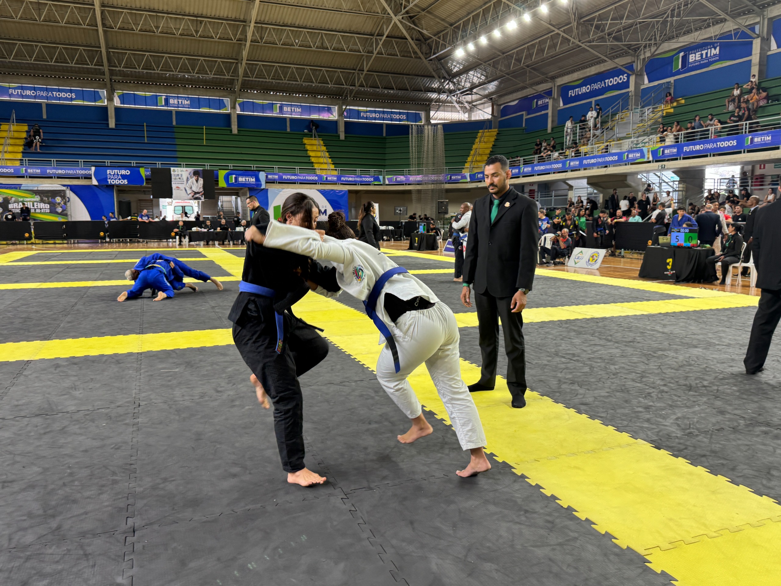 Campeões garantem vaga no Mundial da modalidade, que será realizado em São Paulo