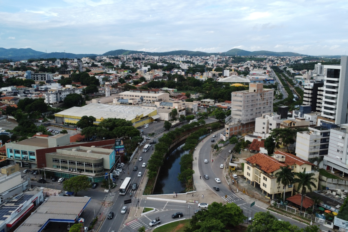 Largada será na Praça do Encontro, com caminhada de 3 km e corridas de 6 km e 10 km seguindo pela avenida Edmeia Mattos Lazzarotti, em direção ao Hospital Regional