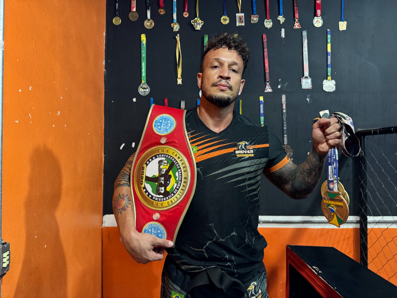Lutador conquistou o Brasileiro de Kickboxing na última temporada