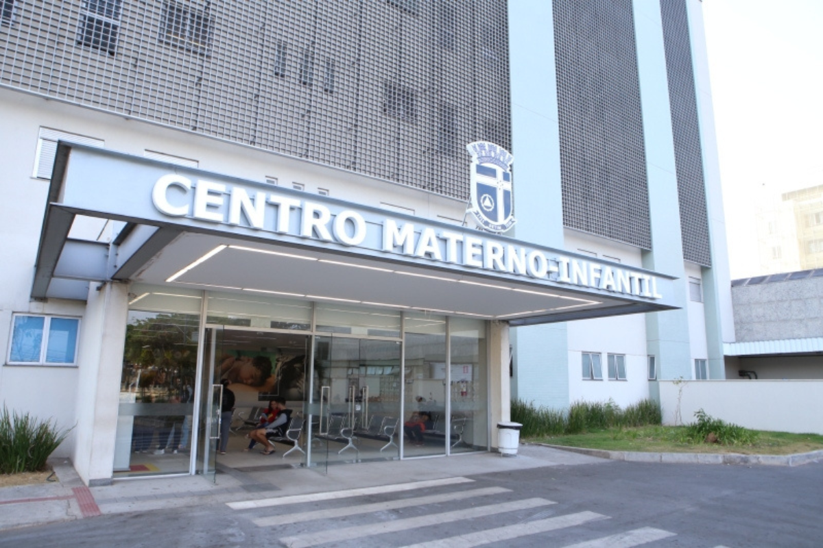 Curso prepara casais para o momento do parto