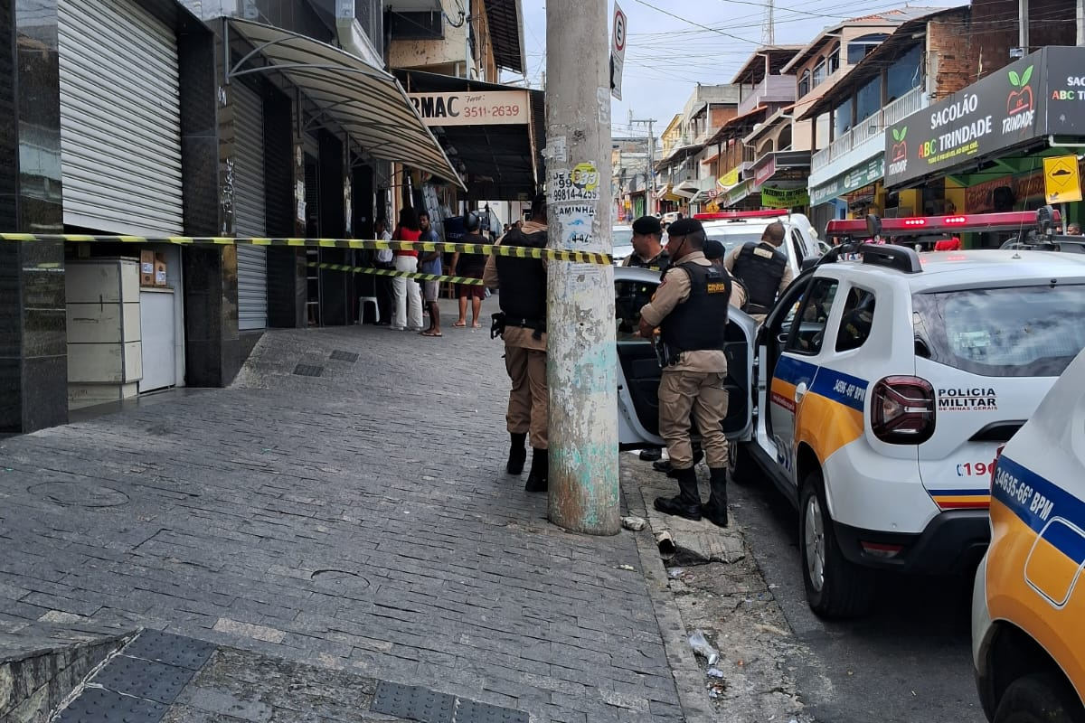 Crime aconteceu na avenida Duque de Caxias, uma das principais do bairro