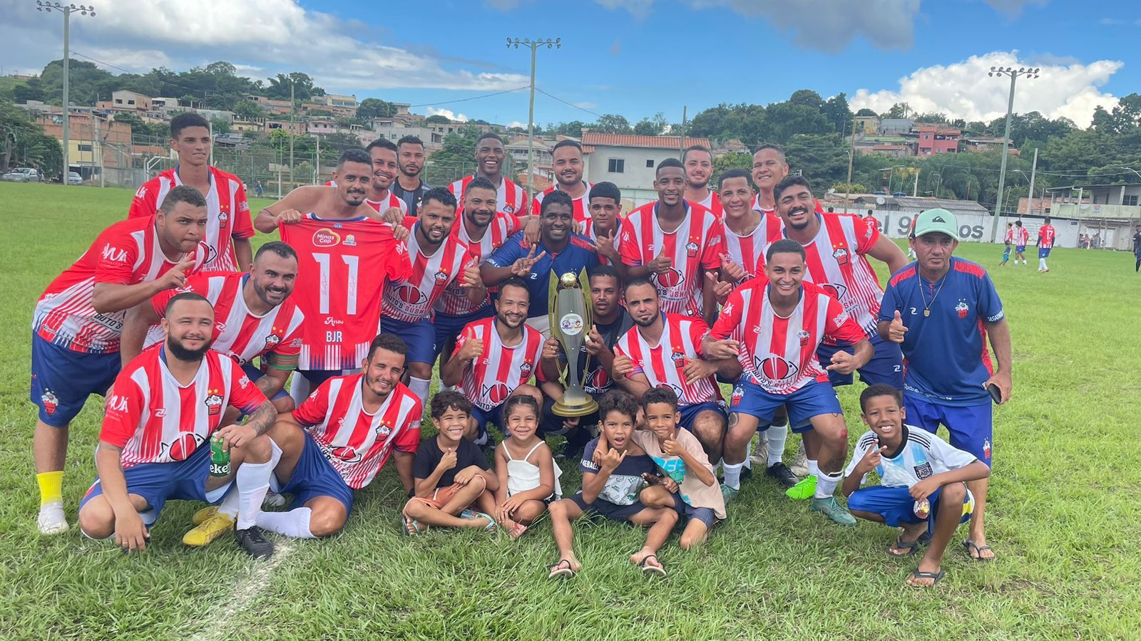 Além das partidas de futebol, o evento vai contar com diversas ações gratuitas para a comunidade
