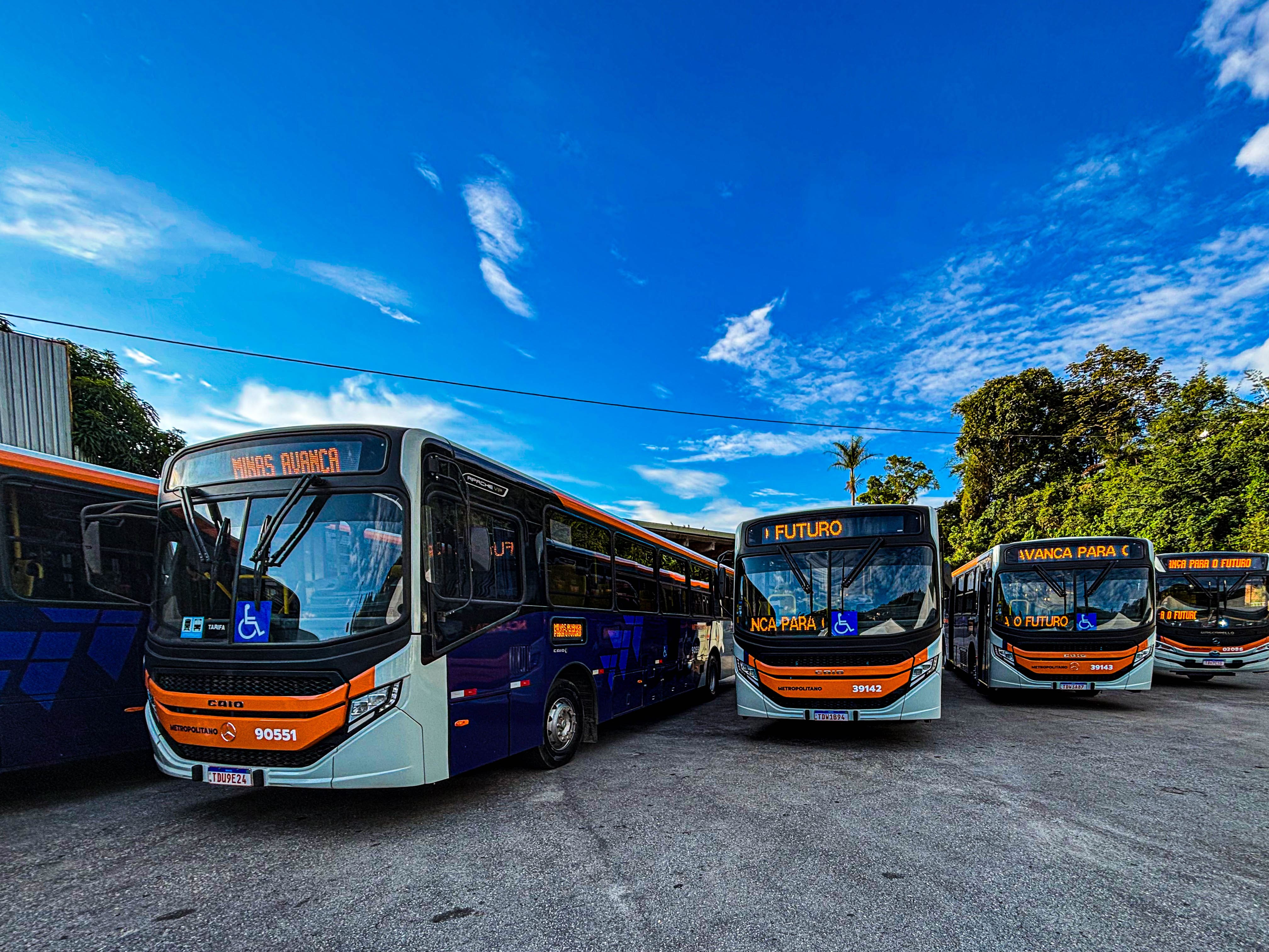 Novos ônibus que passaram a circular
