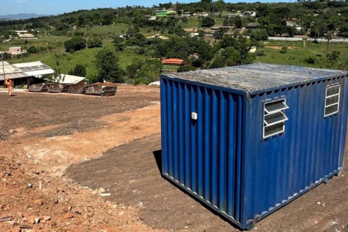 Ponto de coleta fica na rua Januária, no bairro Marimbá, atrás do campo de futebol
