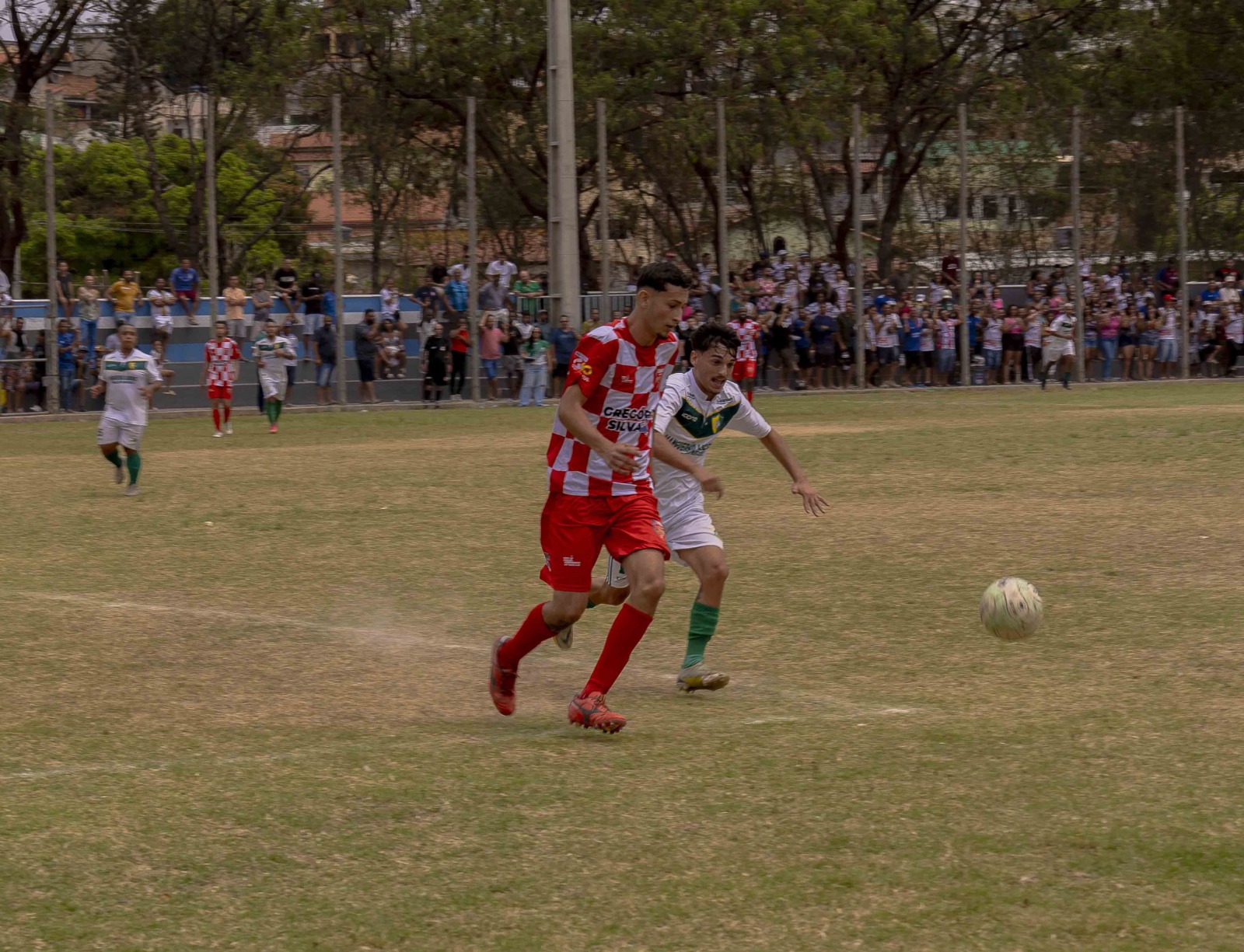 Na última edição da segunda divisão, o Gunners venceu o Industrial na final