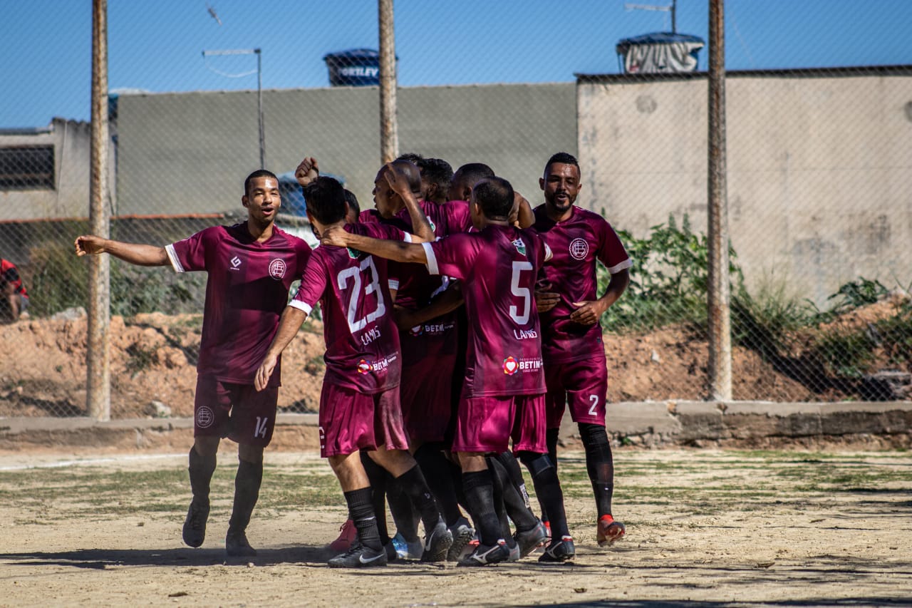 Lanus venceu mais uma e garantiu a classificação com 100% de aproveitamento