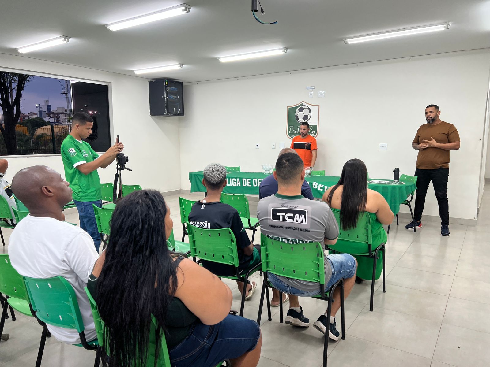 Vira Copo e Marquense brigam por vaga na decisão feminina