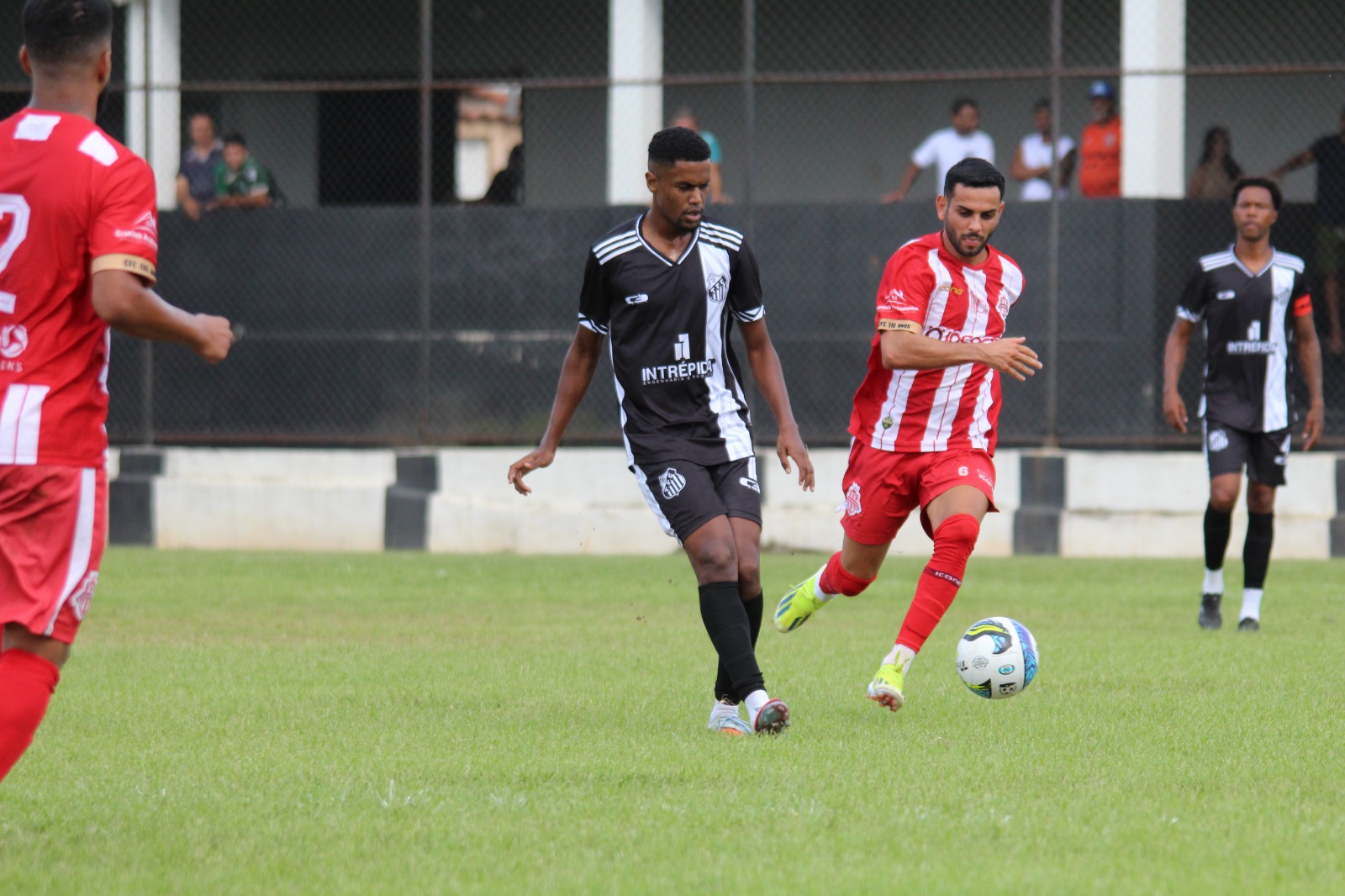 Em casa, Tupanuara conquistou a primeira vitória no torneio