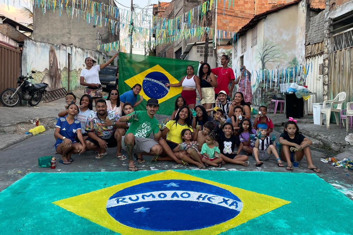 No bairro São Caetano, as crianças também participaram da ação