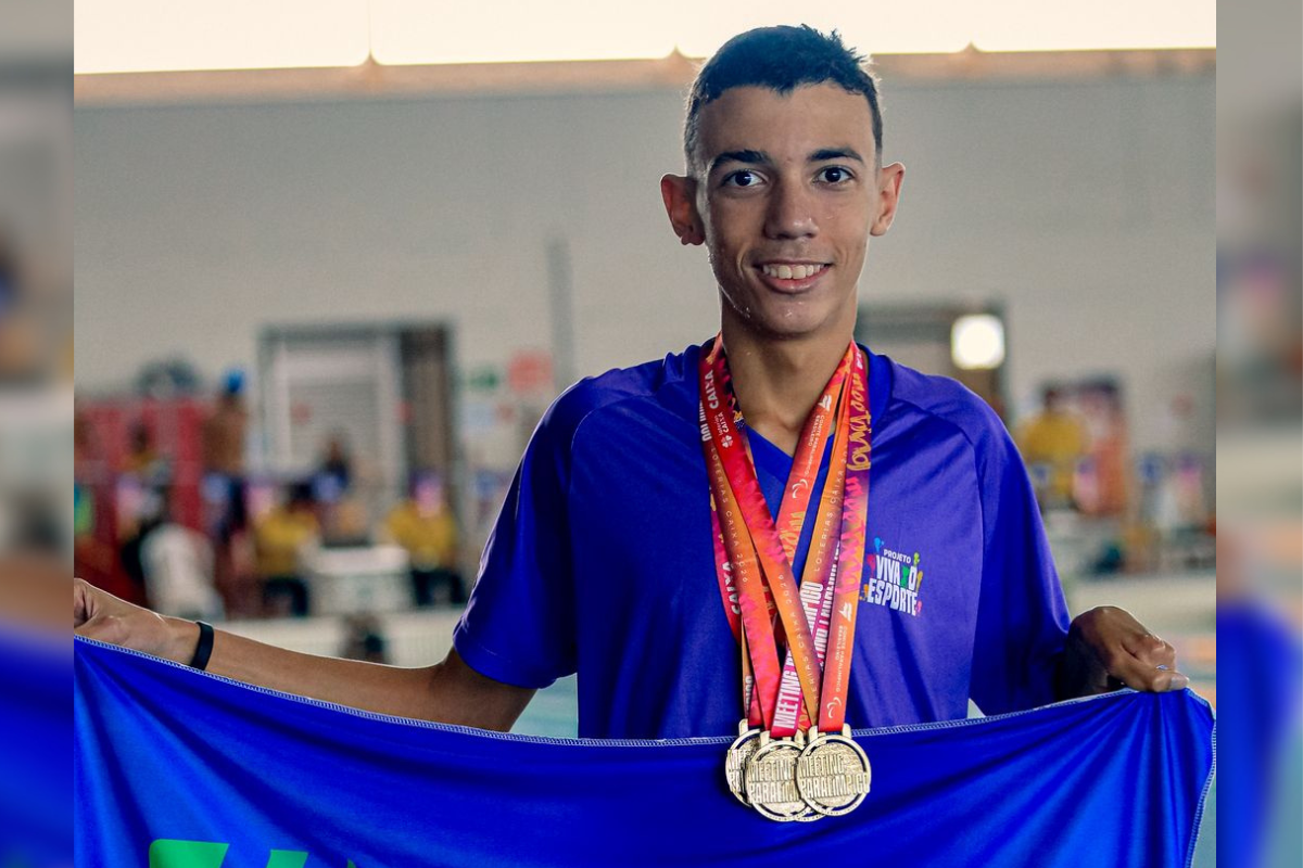 Foi a primeira vez que o jovem faturou cinco medalhas na mesma competição