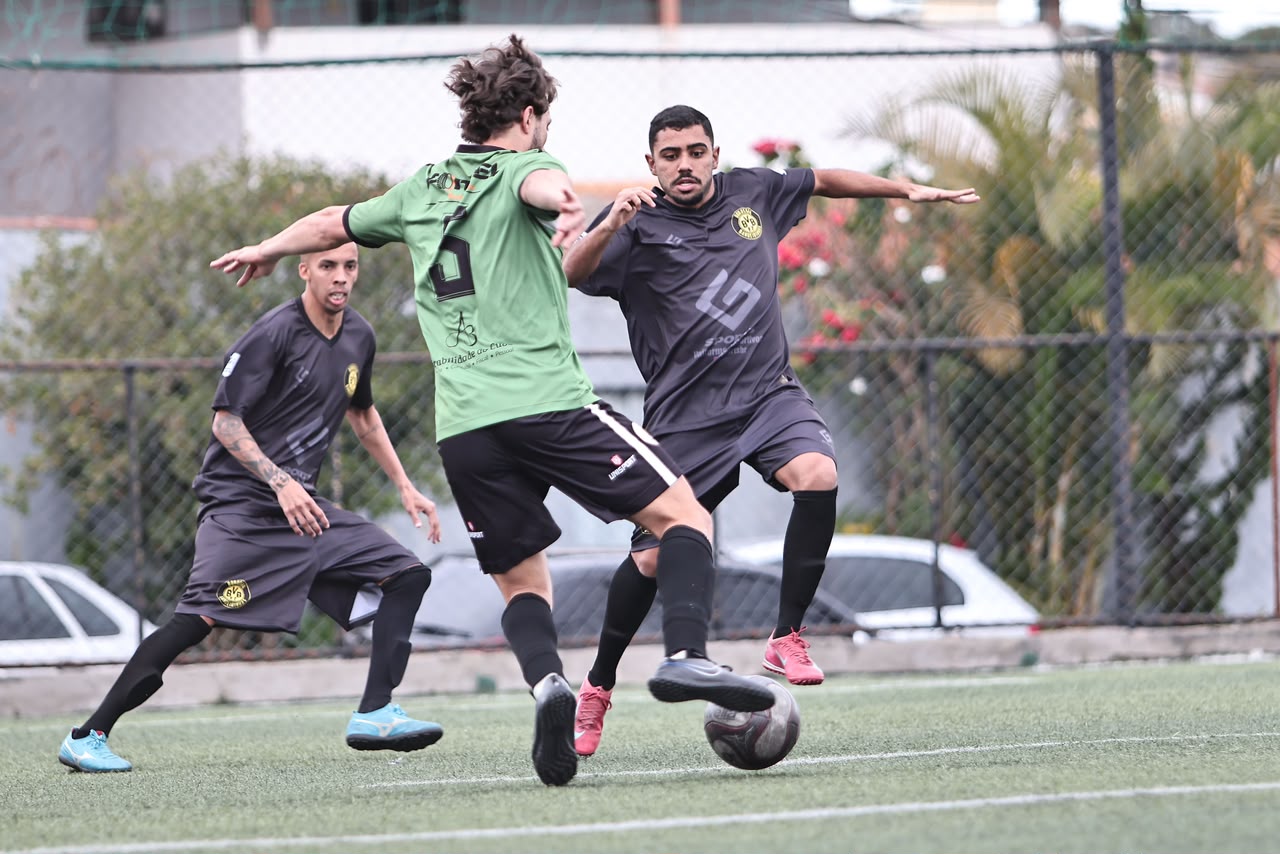 Neste fim de semana, o Borussia Bandeirinhas enfrenta o Racing Junior