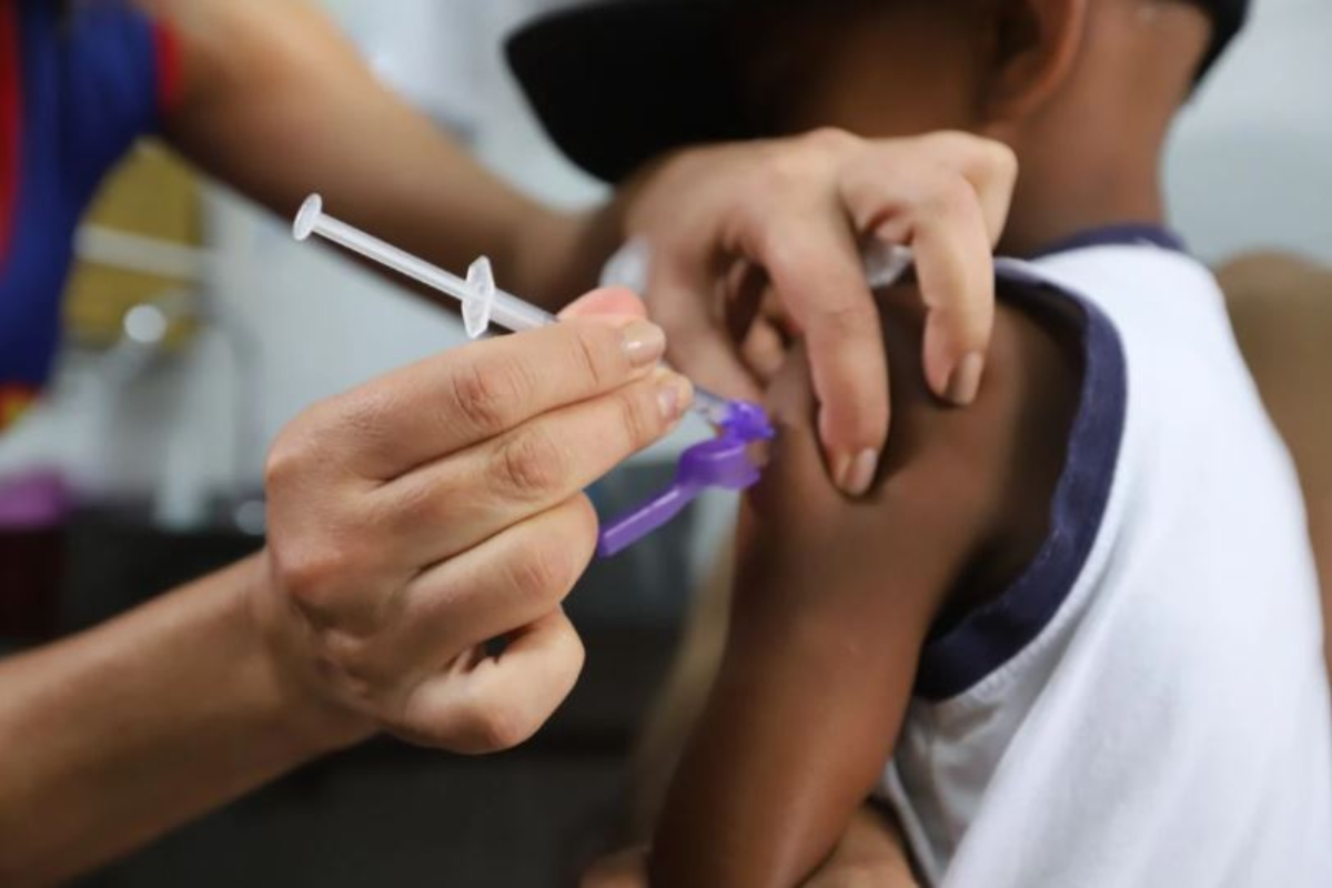 O público prioritário da mobilização foi formado por crianças e adolescentes menores de 15 anos