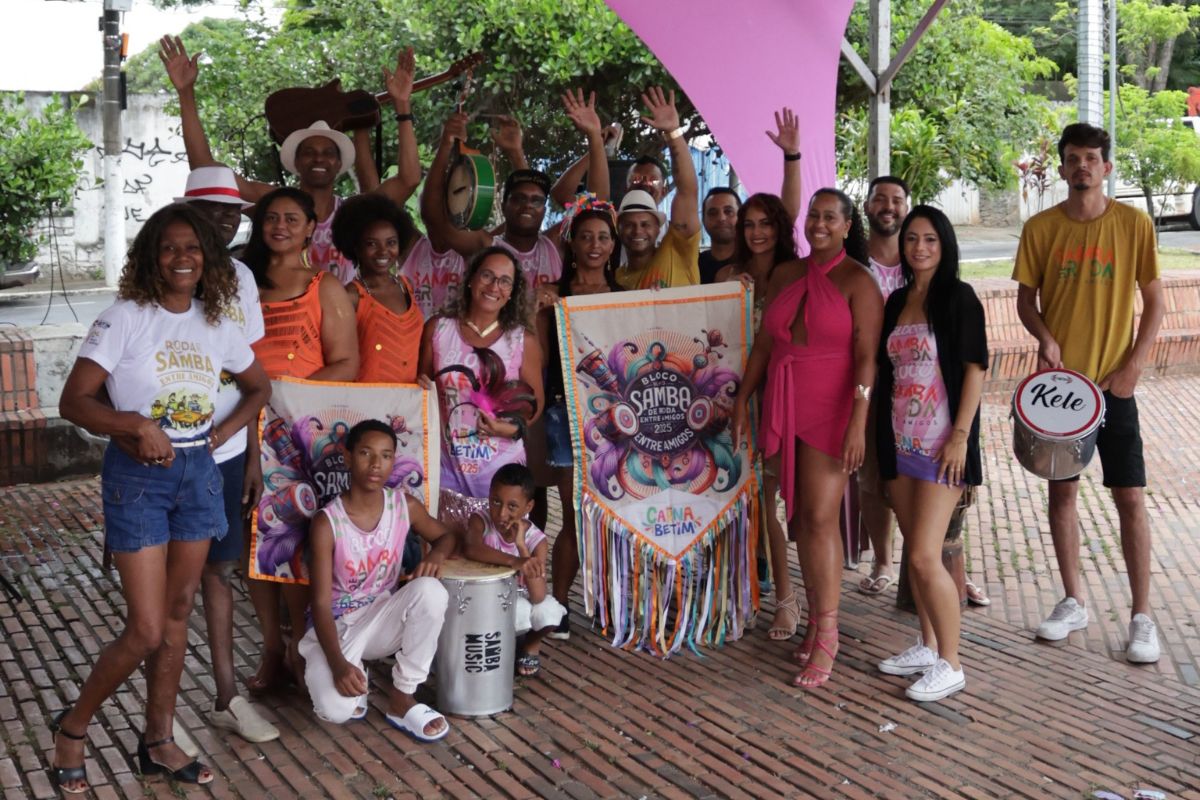 Oficializado na folia de rua em 2025, o grupo leva para a avenida a valorização do samba raiz, do partido alto, do samba-canção e do samba-enredo local