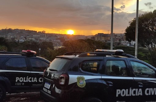Investigações conduzidas pela Polícia Civil de Itaúna, com apoio da Polícia Federal em Divinópolis