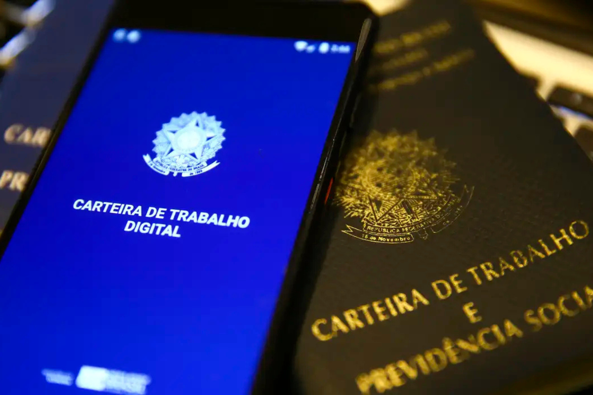 Candidatos devem apresentar documento de identidade com foto, currículo atualizado e carteira de trabalho (impressa ou digital)