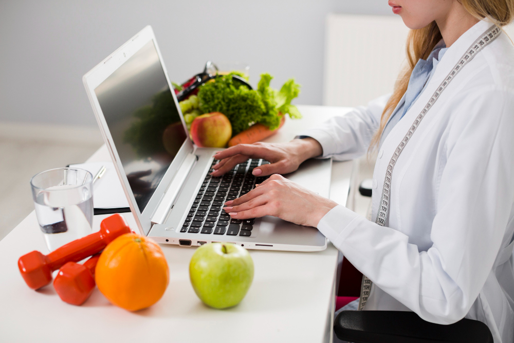 Entre as oportunidades há uma vaga para nutricionista