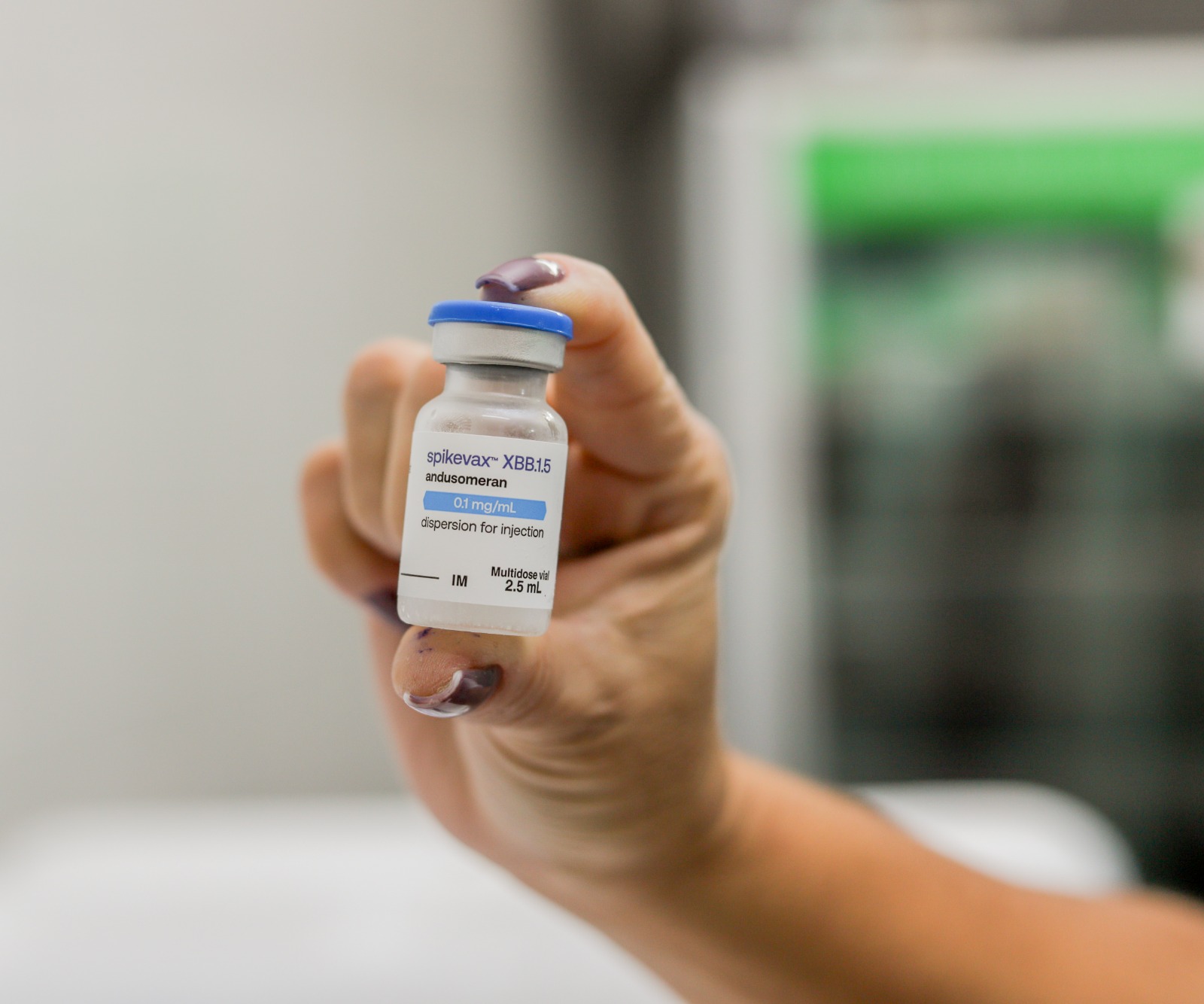 Primeiro lote, com 4.180 doses do imunizante, chegou ao município na quinta (23)