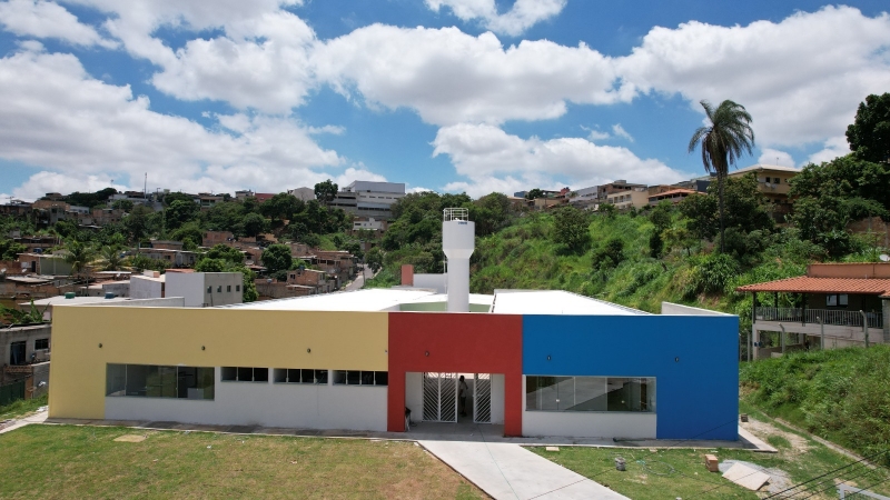 O projeto da creche conta com 15 salas, dois berçários, fraldário, cozinha, refeitório, área para administração, vestiários e banheiros