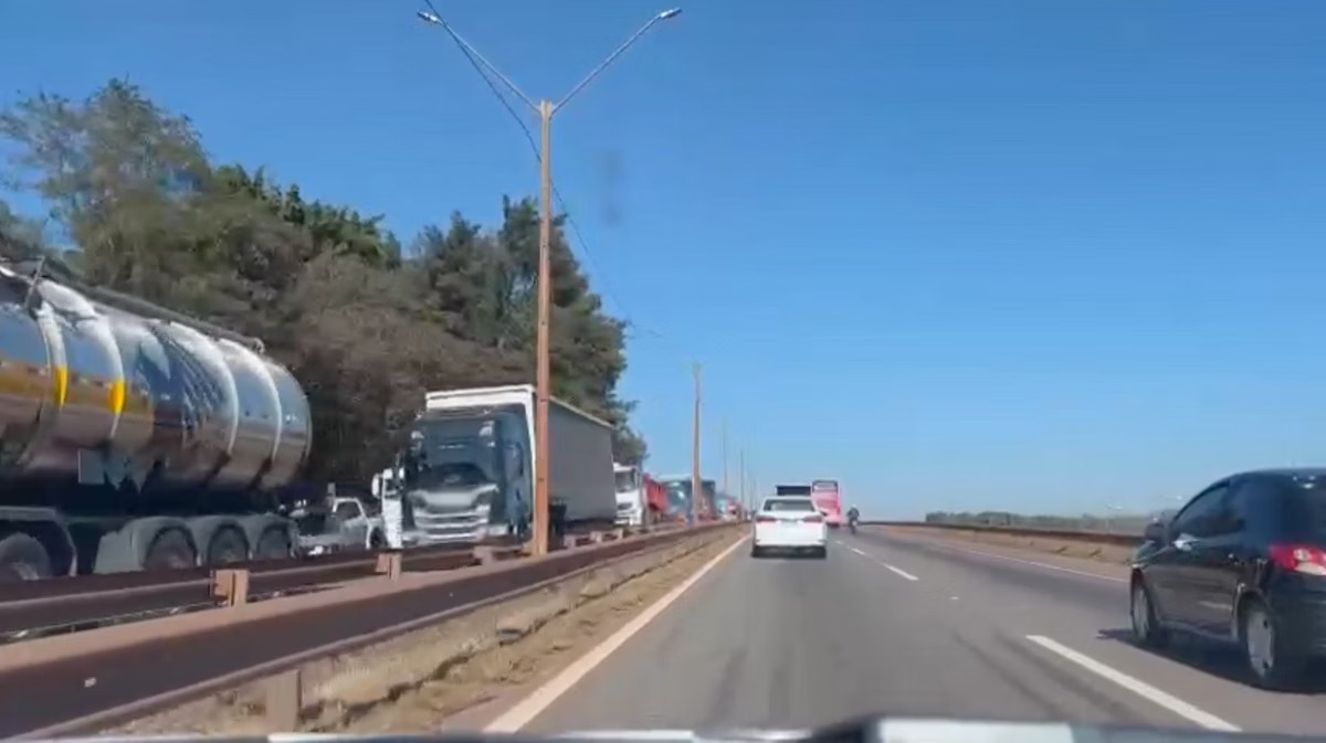 Vongestionamento estende-se do KM 506 ao KM 512, na região do Charneca