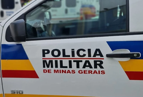 Até o fechamento da ocorrência, os policiais militares informaram que não sabiam o motivo nem a autoria do crime