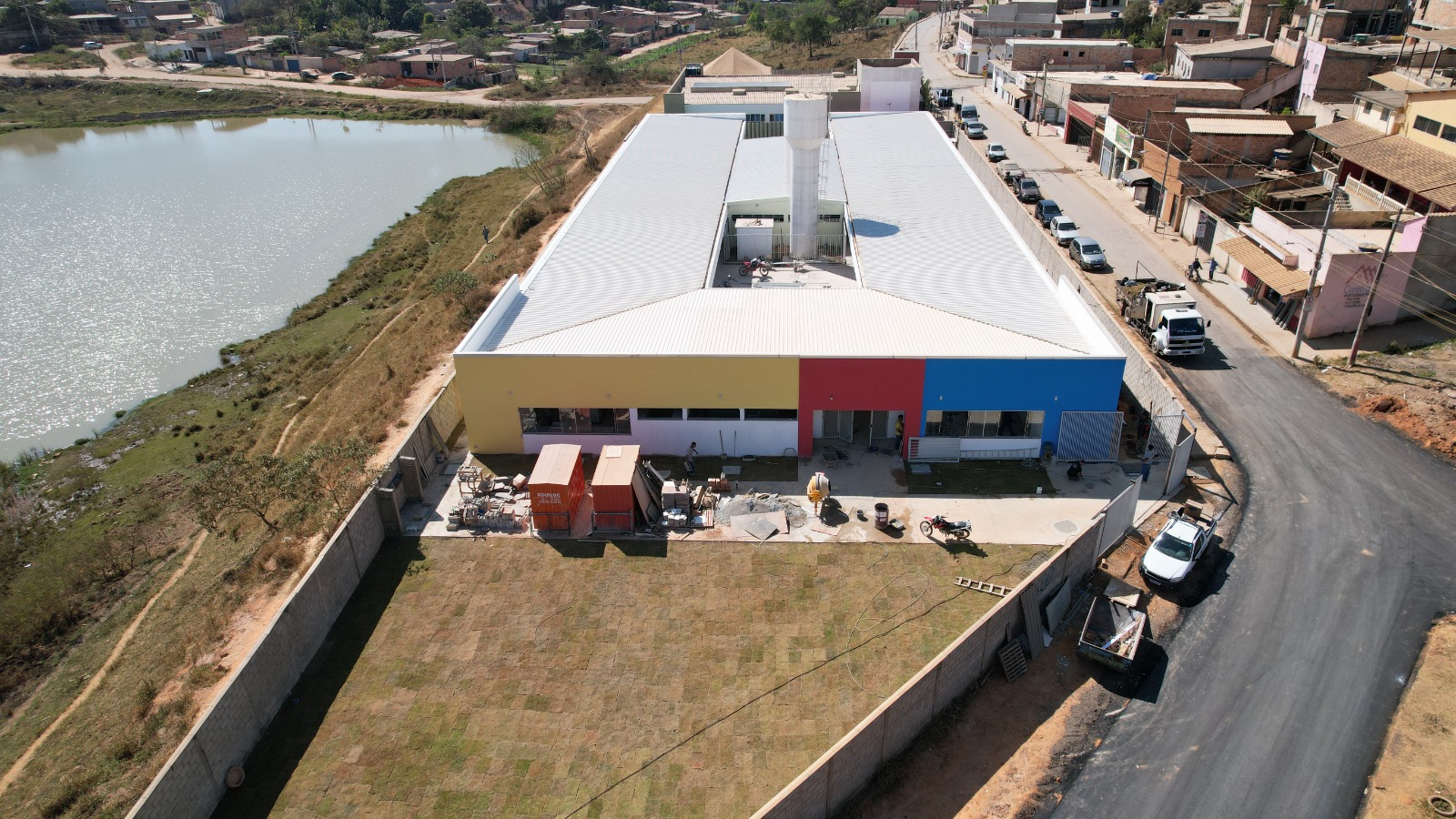Alunos já vão começar a ser inscritos no mesmo dia da inauguração