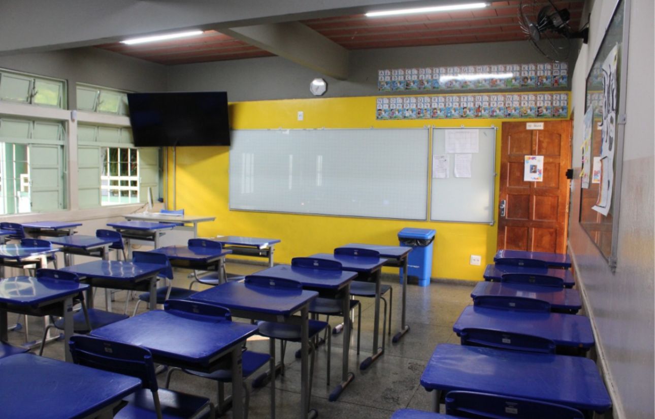 Serão 781 na área da educação, inscrições estão abertas