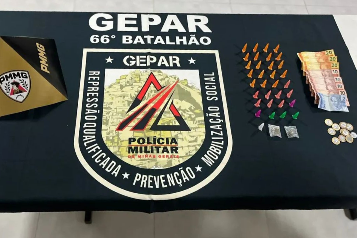 Homem apelidado de “Barata” é conhecido pelos policiais militares como traficante de drogas na região