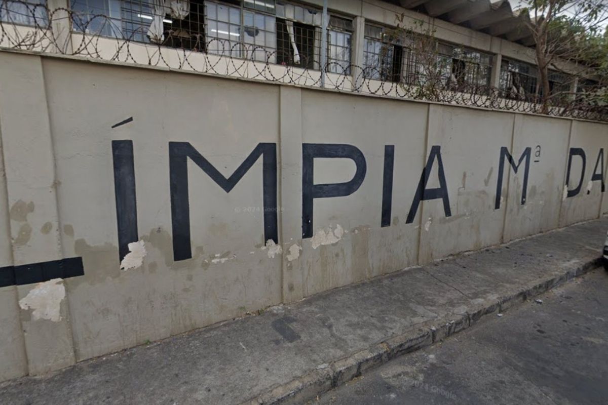 Todos os envolvidos e os representantes legais das crianças foram conduzidos até a Delegacia de Polícia Civil