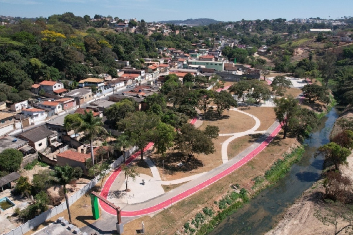 Área marcada por inundações e ocupações irregulares foi transformada em um parque