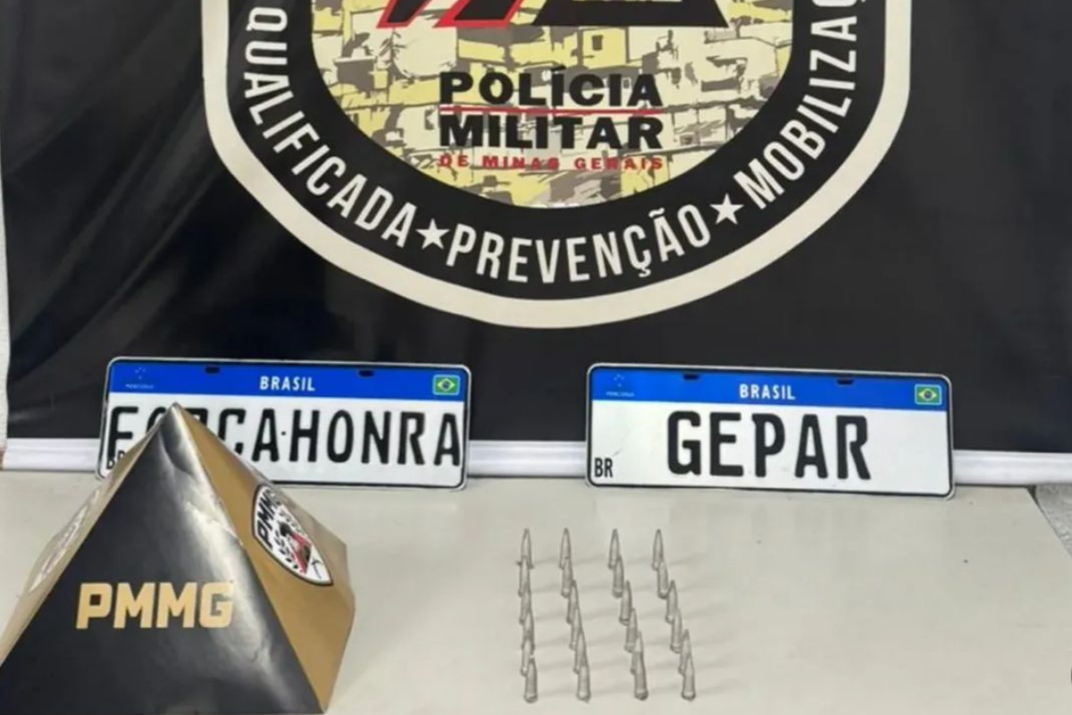 Policiais do 66º BPM localizaram a droga escondida em um padrão de energia elétrica