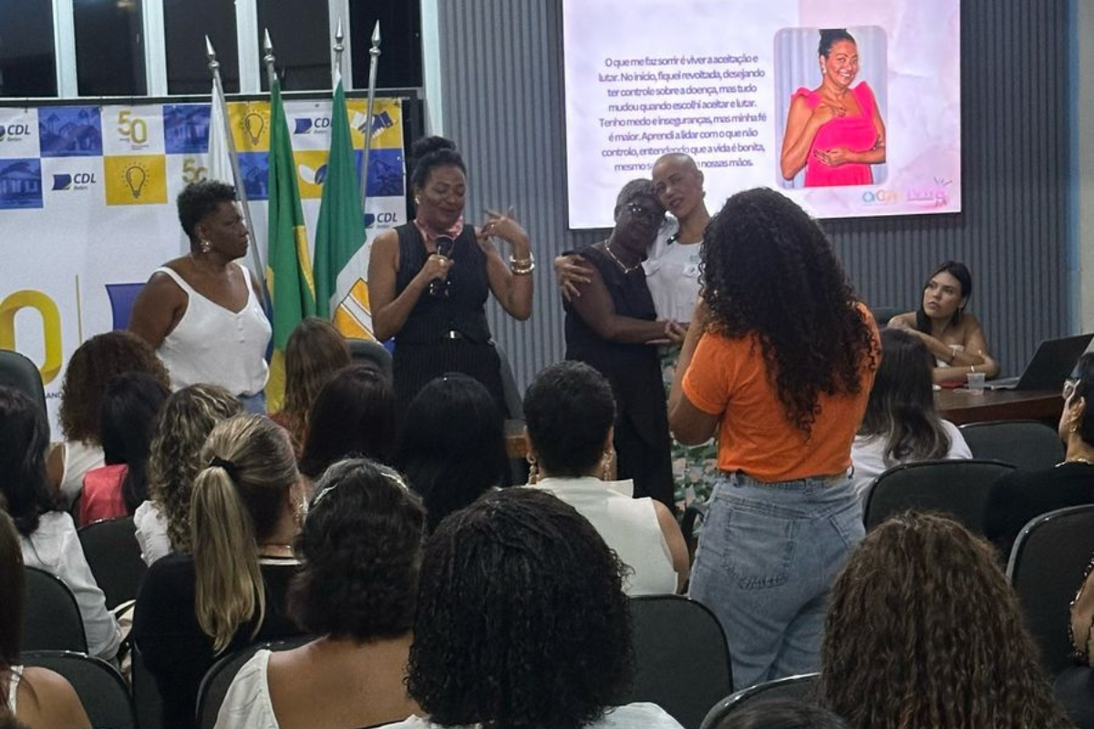 Nesta edição, em referência ao Mês da Mulher, a programação contará com as participações de Jamile Carvalho e Hanna Avelino