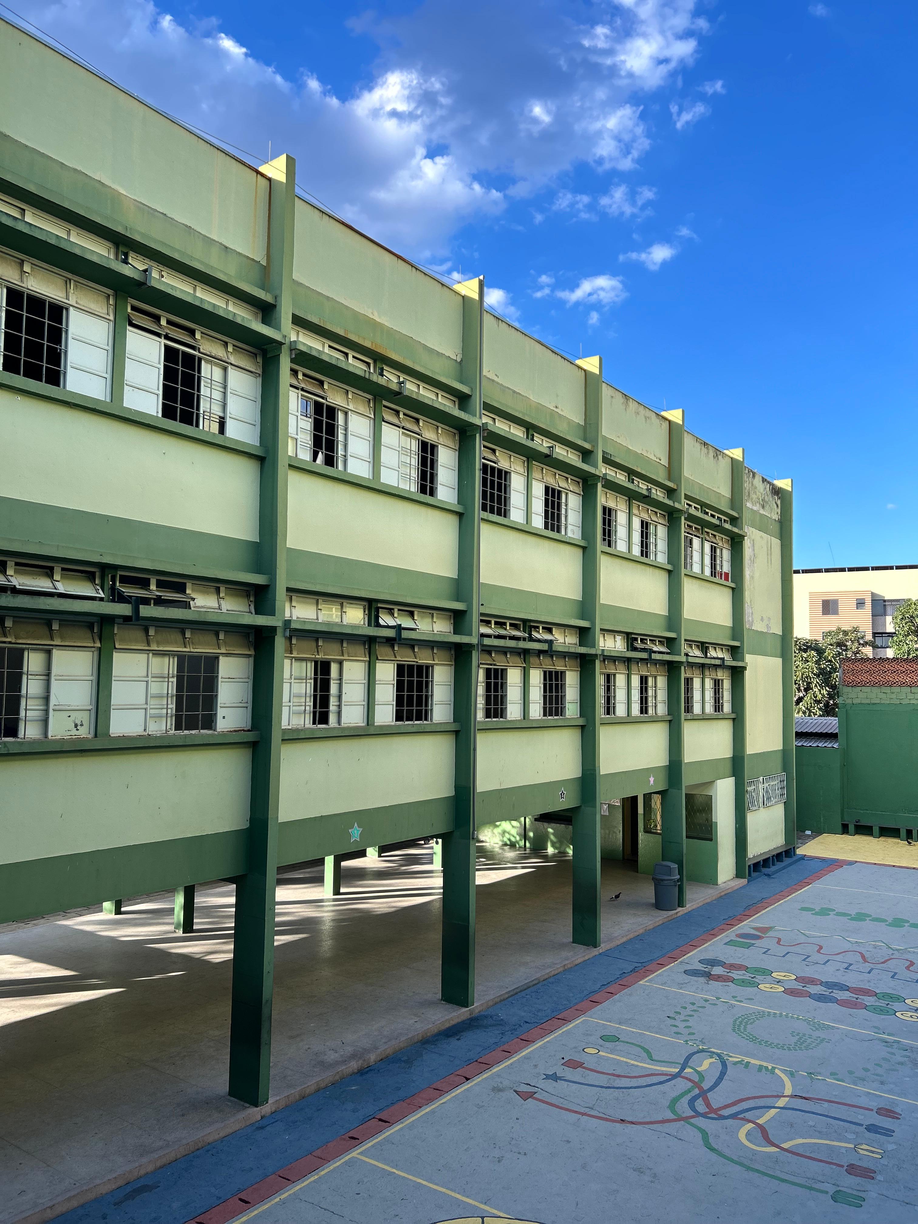 Aulas serão ministradas por profissionais da UFV, na Escola Municipal Antônio D'Assis Martins, o Gigante, de segunda a quinta-feira, das 18h às 22h