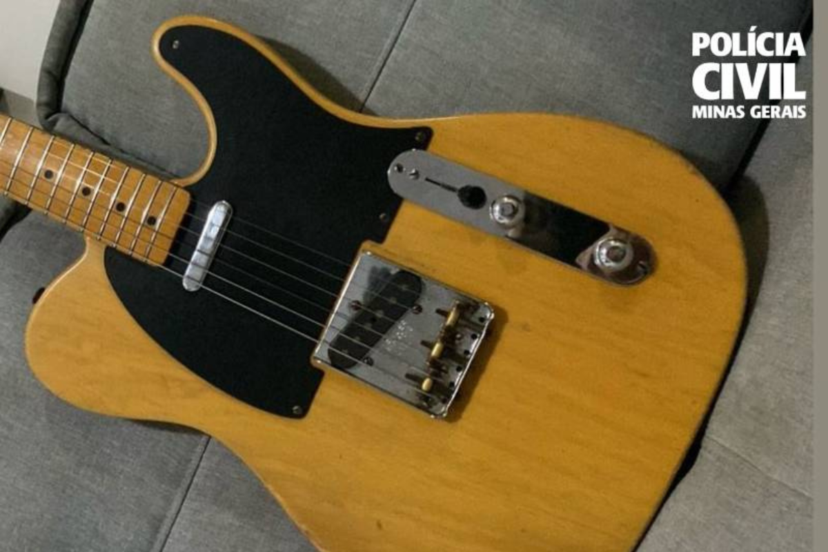 Instrumento musical foi localizado na casa da pessoa que fez os anúncios na internet