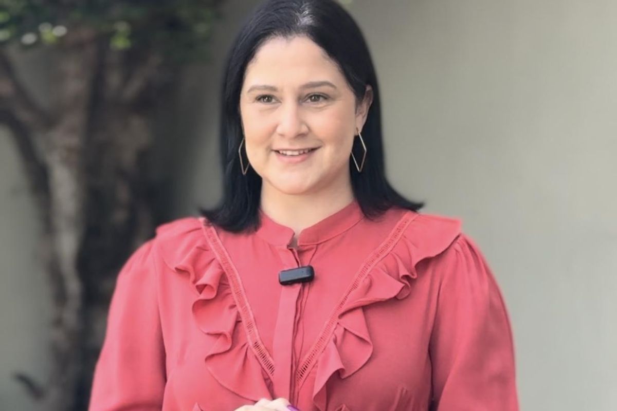 Ana Paola Menezes Gomes é especialista em TEA e TDAH 